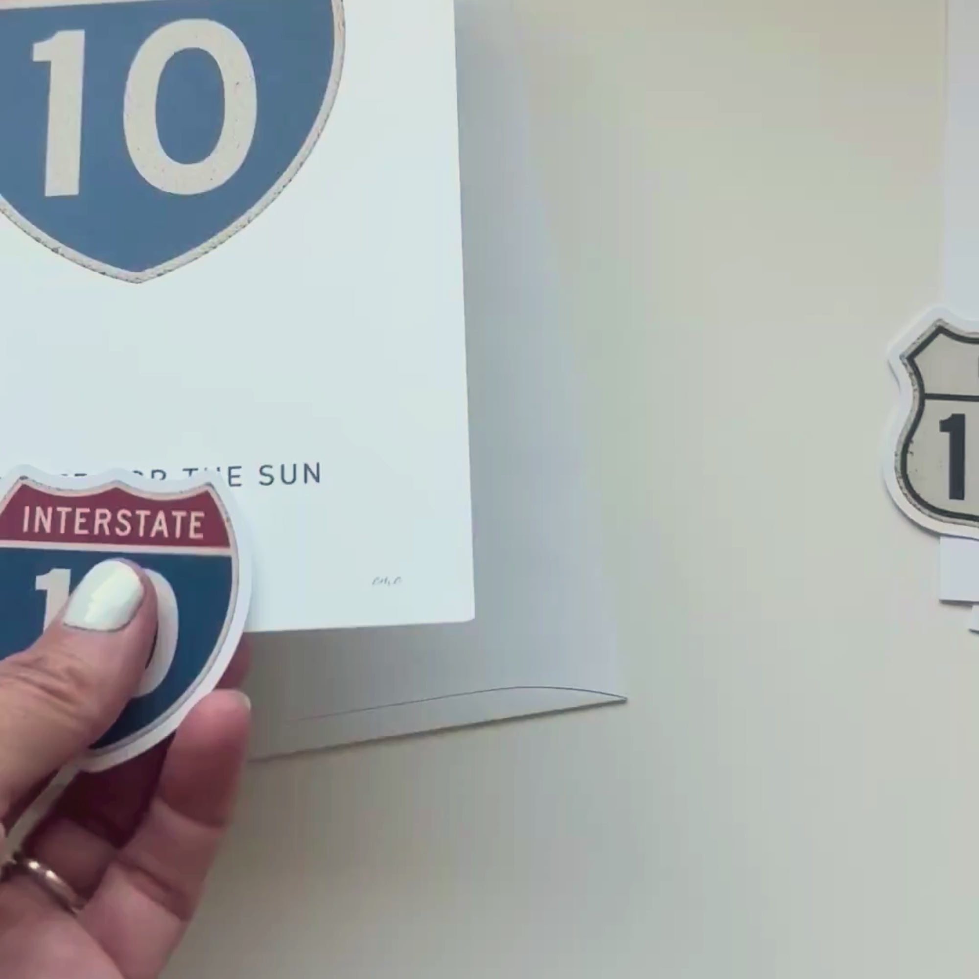 Video I10 greeting card with sticker